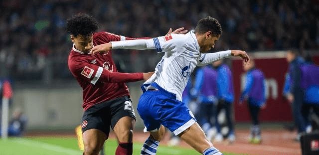 也在这些攻 也在这些攻