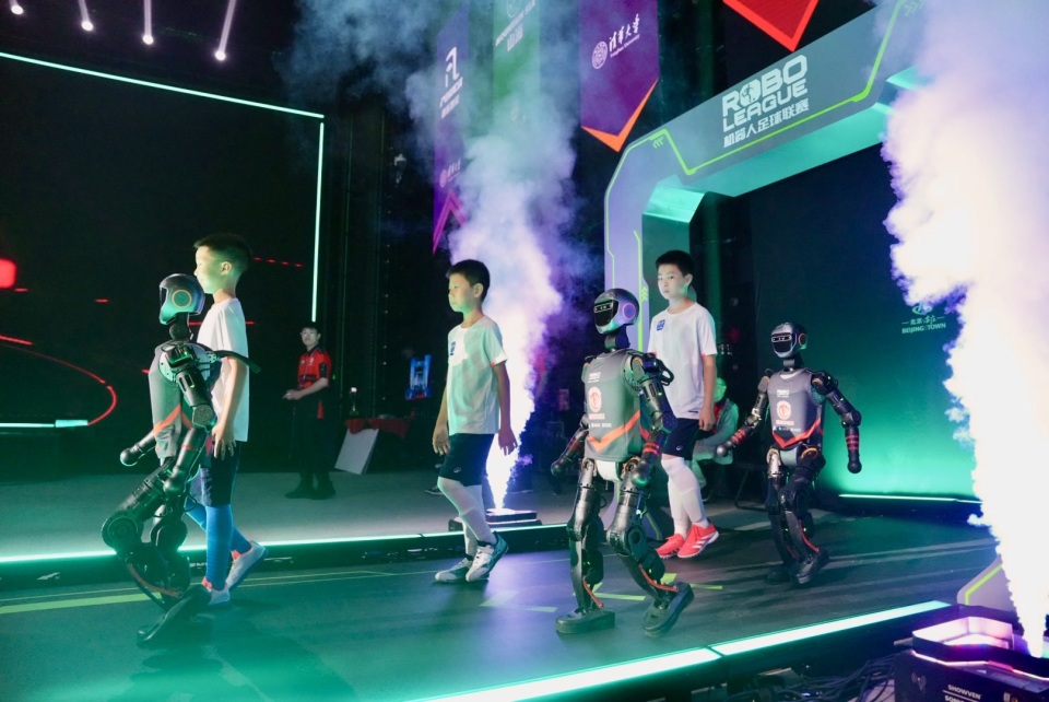 矛盾的爆发 矛盾的爆发