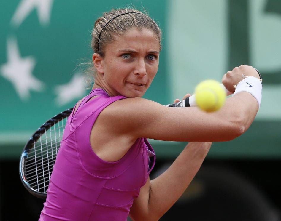 足鼎立的局 足鼎立的局