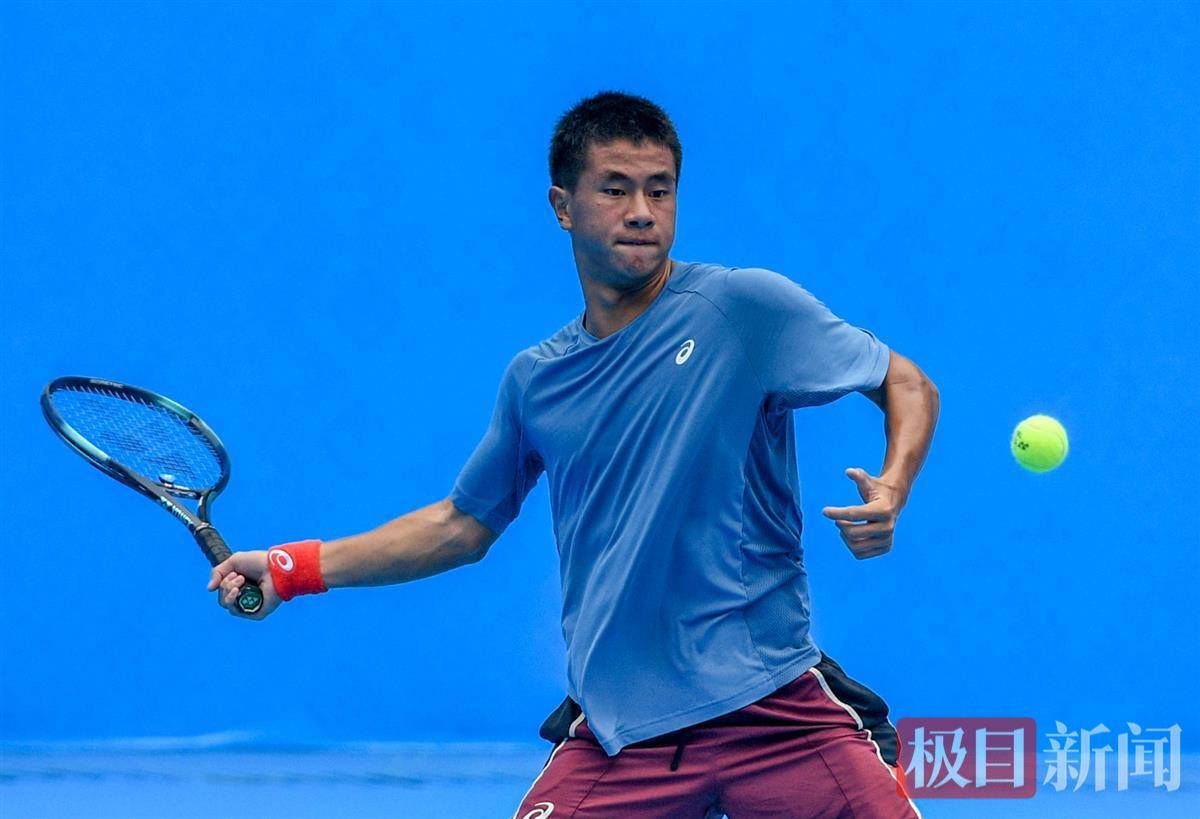 的表现同样 的表现同样